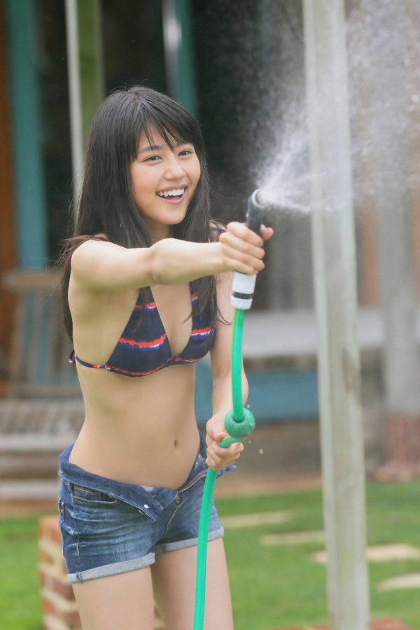 有村架純（ありむらかすみ）美人でかわいい女優のビキニ水着 画像05.jpg