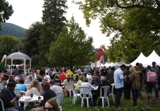 大盛況のギブストン・ワイン＆フード・フェスティバル2014